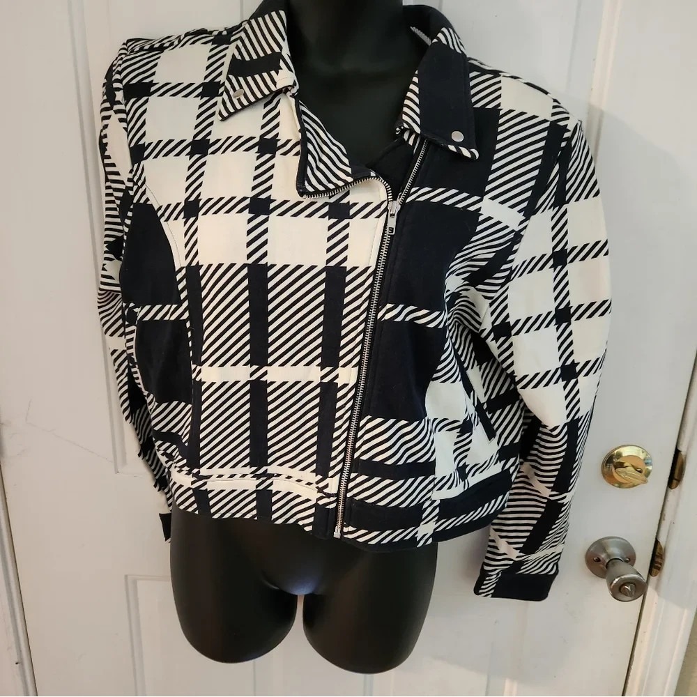 NWT LULAROE Presley Moto Jacket Black/Ivory Plaid Size Large